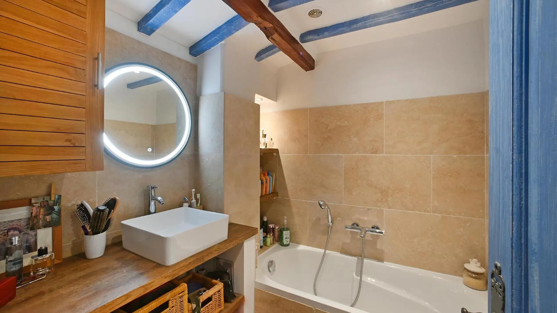 Amazing Home In Saint-Remy-De-Provence With Wifi Holiday home