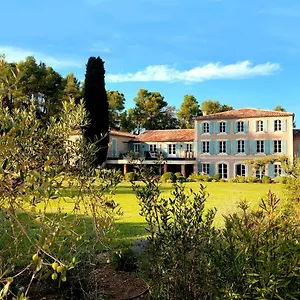 Hotel Domaine De Valmouriane, Saint-Remy-de-Provence