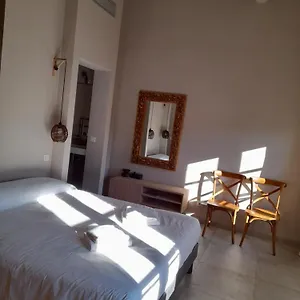 Apartment Et Lofts Bistrot Des Alpilles, Saint-Remy-de-Provence