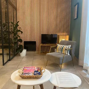 Apartment Le Loft City, Au Coeur Du Village, Saint-Remy-de-Provence