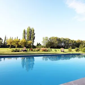 Melodie St Remy 6ha Piscine Hébergement de vacances