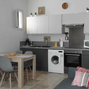 Apartment St Remy De Provence Proche Centre - Parking Prive, Saint-Remy-de-Provence
